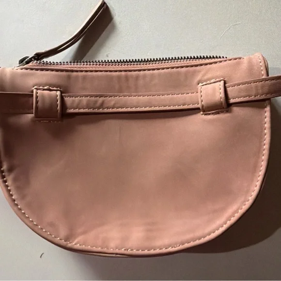 Universal Thread Pink Crossbody Bag - Picture 3 of 10